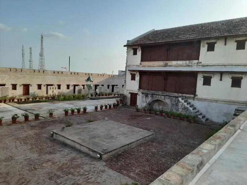 Sardhar Darbargadh