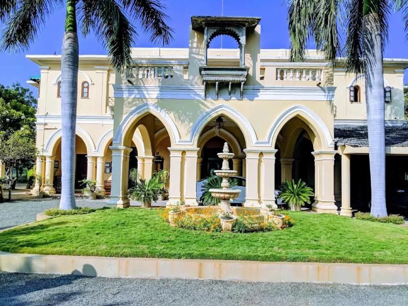 Shri Joraver Vilas, Santrampur