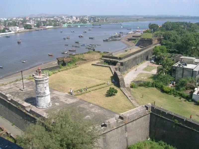 Moti Daman Fort