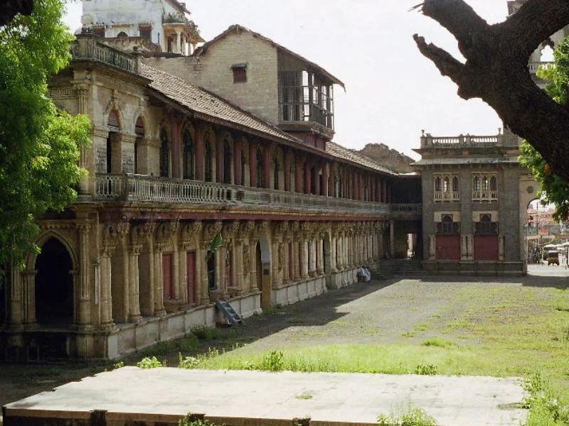 Naulakha Palace