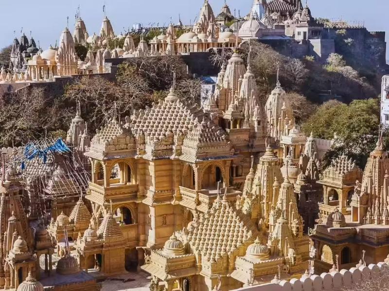 Palitana – Sacred Jain Pilgrimage & Hilltop Temples